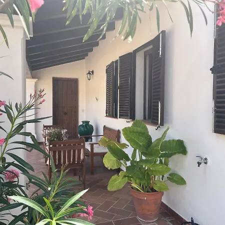 El Canuelo De Casa El Castillo de las Guardas